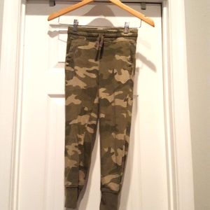 Old Navy Camo Joggers Girls S